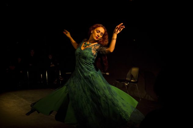 16/3 Clase especial de danza Mazani con Helia Bandeh (Irán)